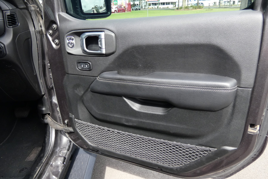 2019 MY20 Jeep Wrangler JL MY20 OVERLAND 4X4 SUV Image 15