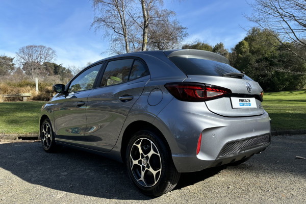 2026 MY24.5 MG MG3 ZP22 Excite Hybrid+ Hatch Image 16