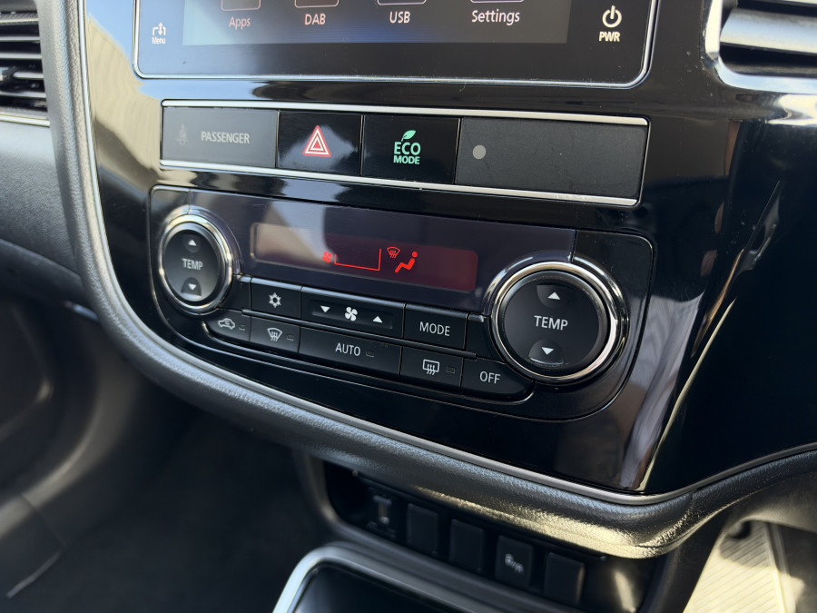 2018 MY18.5 Mitsubishi Outlander ZL Exceed SUV Image 30