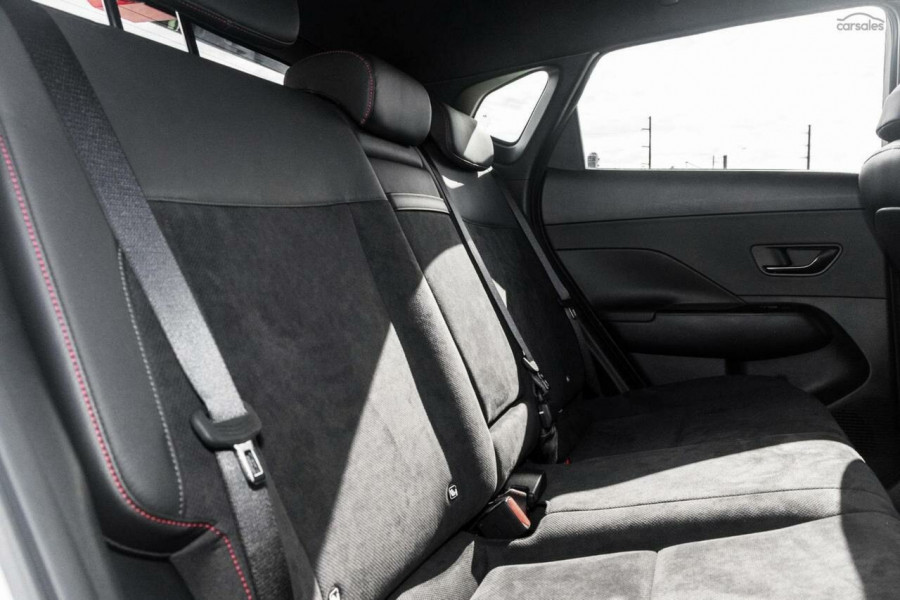 2026 Hyundai KONA SX2.V2  Electric Premium N Line SUV Image 14