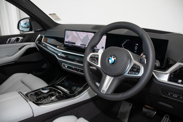 2026 BMW X5 G05 LCI xDrive30d M Sport SUV image 6