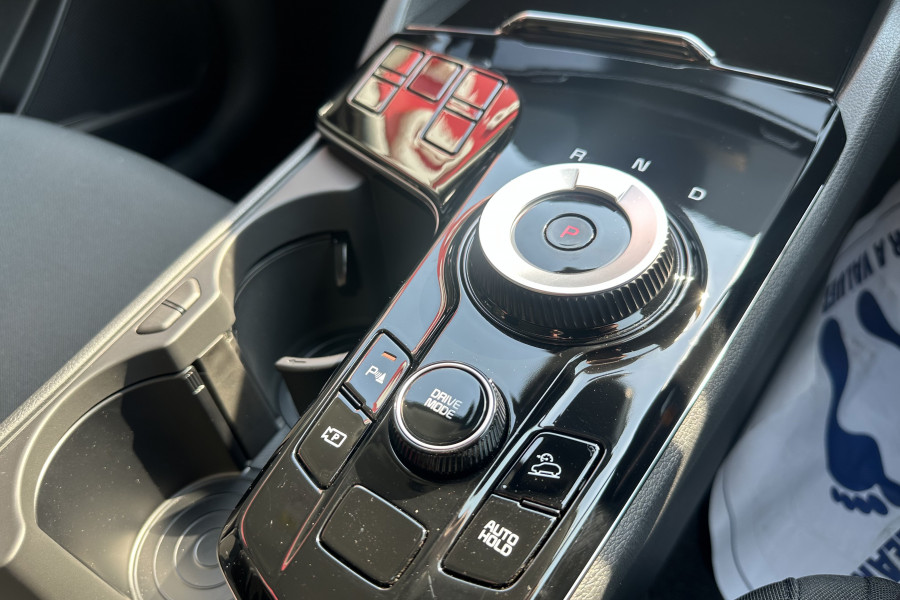 2024 MY25 Kia Sportage NQ5 HEV SX SUV Image 18