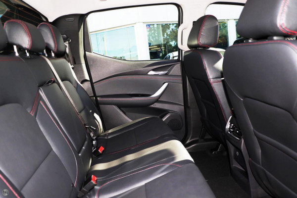 2025 LDV T60 SK8C Max PRO Ute Image 8
