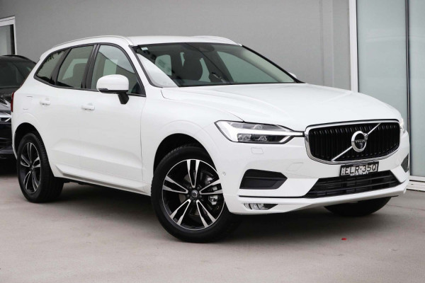 Volvo XC60 T5 Momentum UZ