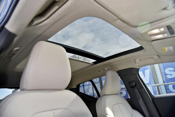 2025 MY26 Volvo XC40 XZ Plus B4 SUV Image 22