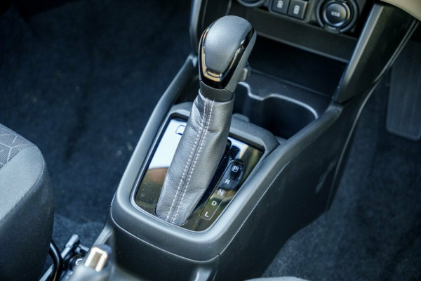 2026 Suzuki Swift UZ Hybrid Plus Hatch Image 13