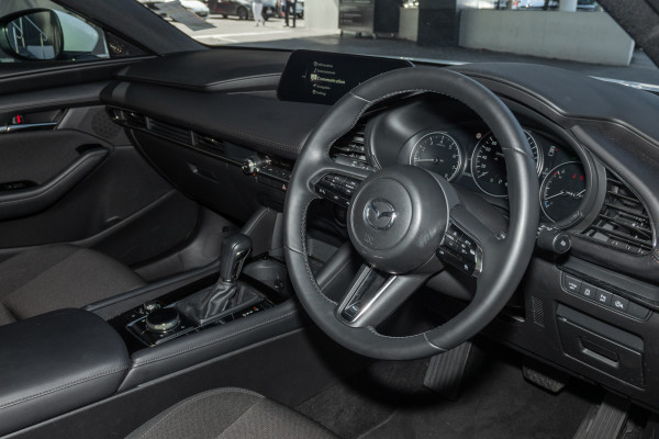 2024 Mazda 3 BP Series G20 Evolve Hatch Image 6