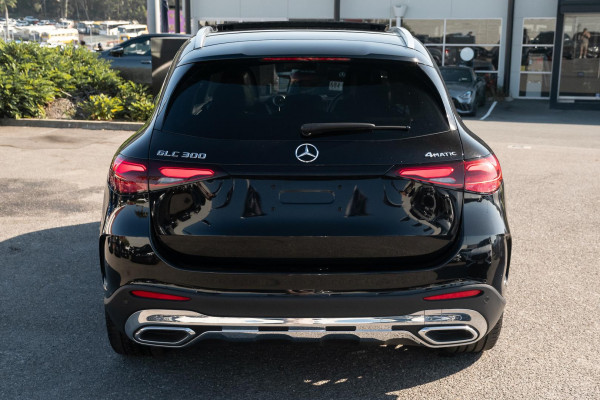 2025 Mercedes-Benz GLC-Class X254 GLC300 SUV image 5