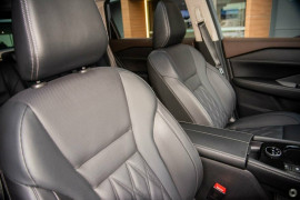 2024 MY25 Nissan X-Trail T33 Ti-L SUV image 8
