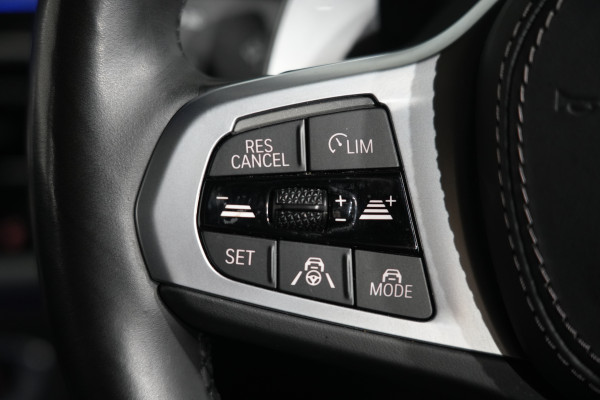 2021 BMW X5 M50i SUV image 28