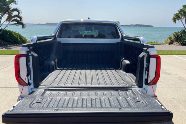 2026 Volkswagen Amarok NF TDI600 Style Other Image 7