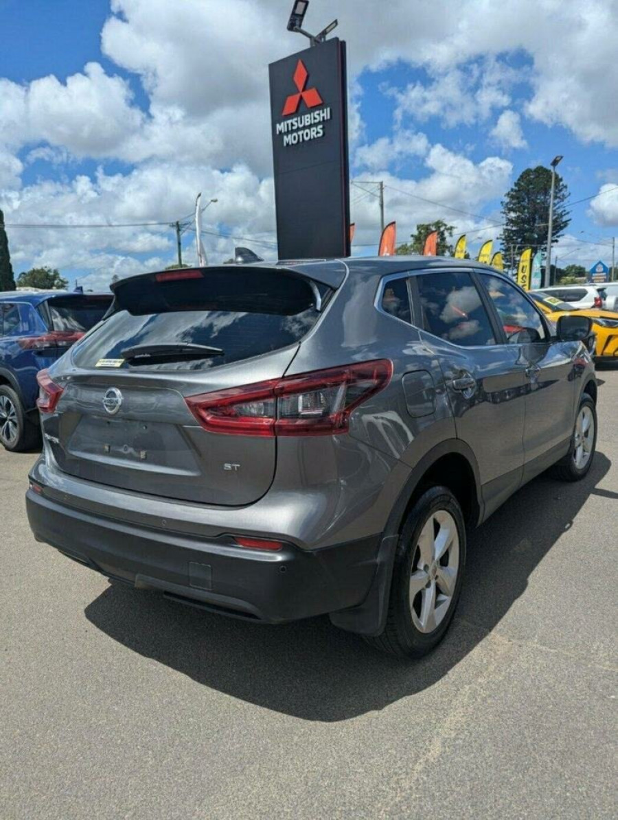 2020 MY0  Nissan QASHQAI J11 Series 3 ST+ SUV Image 3