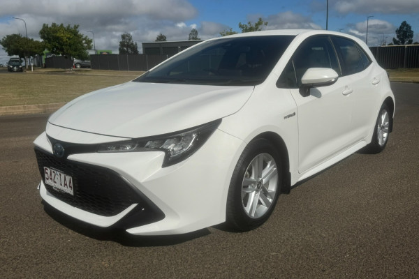 2018 Toyota Corolla ZWE211R Ascent Sport Hybrid Hatch Image 7