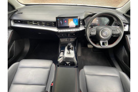2024 MG MG5 AP32 Essence Sedan