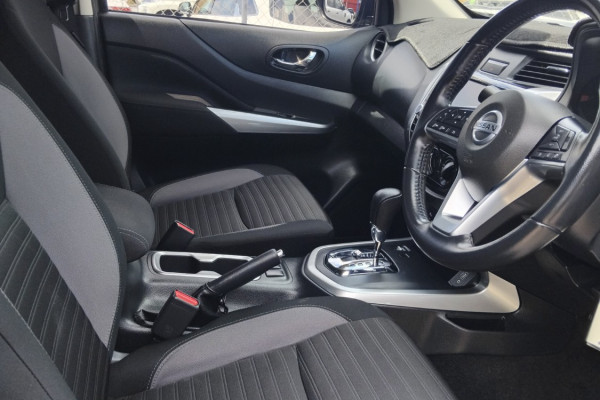 2023 Nissan Navara D23 ST Ute Image 28
