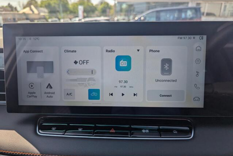 2024 MY24.5 MG HS AS33 Vibe SUV Image 14