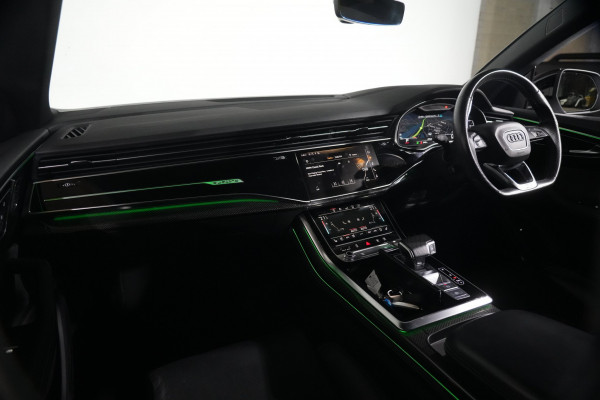 2020 Audi SQ8 F1 TDI SUV Image 12