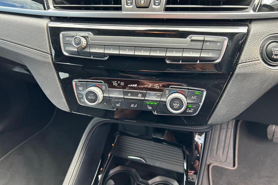 2022 BMW X1 F48 LCI sDrive18i SUV Image 10