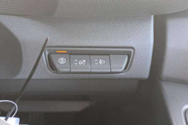 2026 Renault Trafic X82 Pro Van Image 21