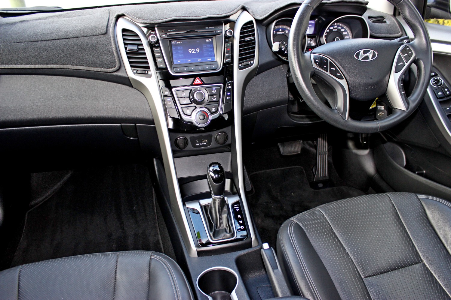 2014 Hyundai i30 GD2 Trophy Hatchback Image 11
