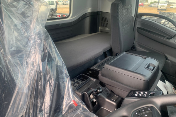 2026 Isuzu FYJ 320-355 AT R51 Cab Chassis Image 12