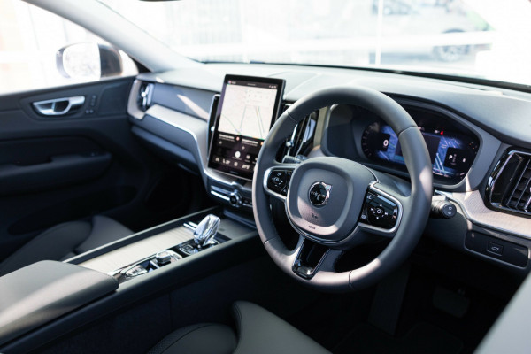 2026 Volvo XC60 UZ Plus B5 Bright SUV Image 13