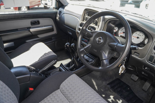 2015 Nissan Navara D2 ST-R Utility