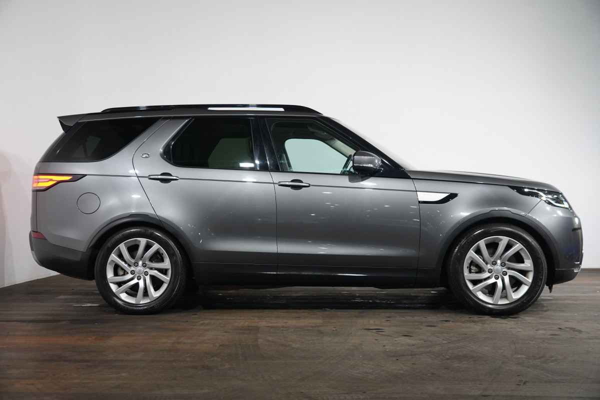 2017 Land Rover Discovery Sd4 Hse SUV Image 4