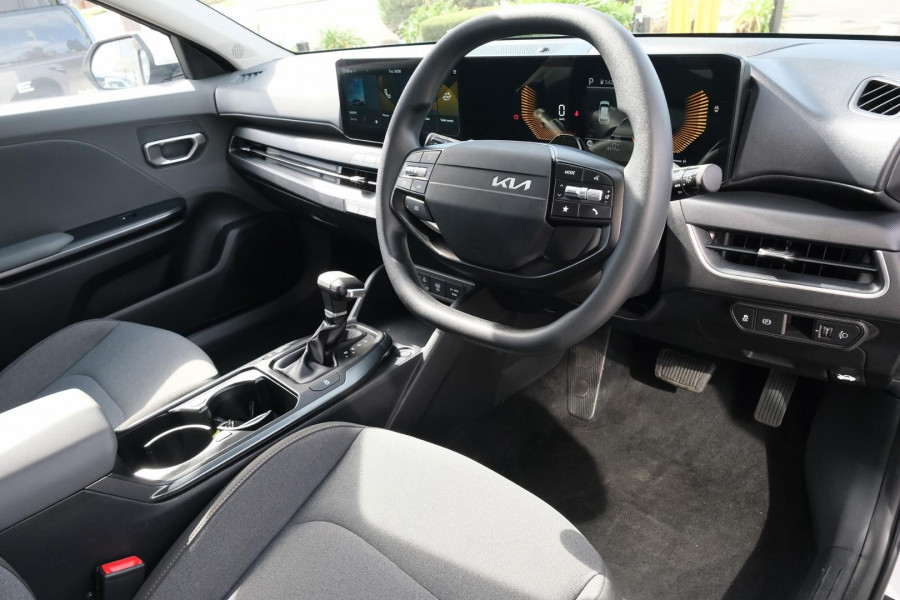 2025 MY26 Kia K4 CL4m S Hatch Image 6