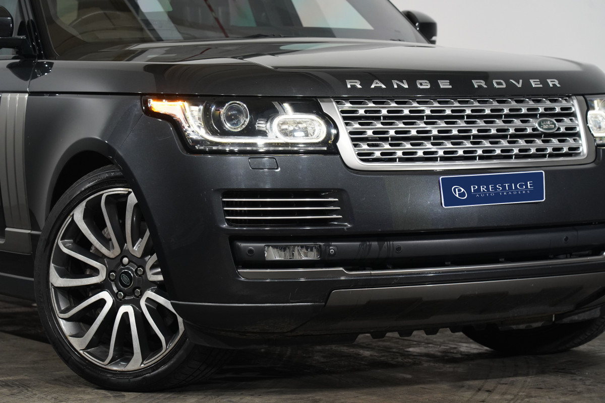 2015 Land Rover Range Rover Autobiography Sdv8 SUV Image 2