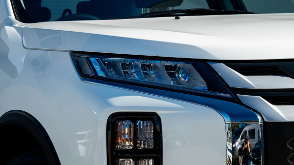 2022 Mitsubishi ASX XD  SUV image 16