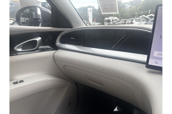 2026 Geely EX2 E22H Inspire Hatch Image 25