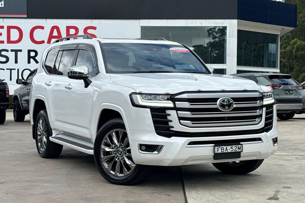 2023 Toyota LandCruiser FJA300R Sahara ZX SUV