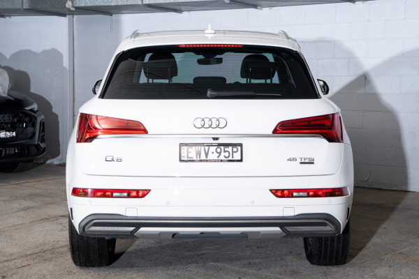 2022 MY23 Audi Q5 FY 45 TFSI SUV image 5