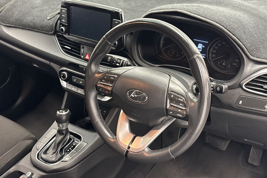 2018 MY19 Hyundai i30 PD2 Active Hatch Image 18