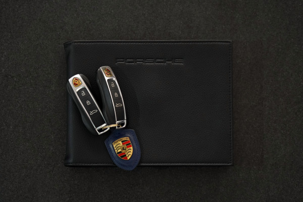2022 Porsche 911 Carrera GTS Coupe Image 47
