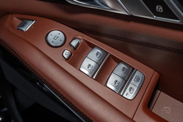 2024 BMW X7 G07 LCI M60i SUV