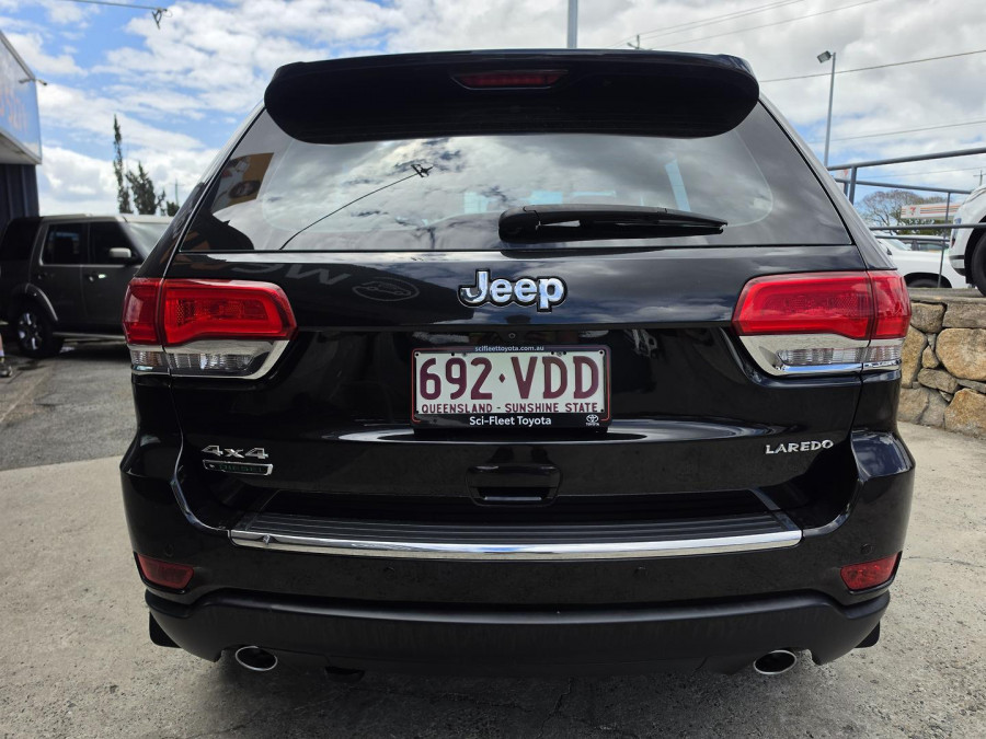 2014 Jeep Grand Cherokee WK Laredo SUV Image 10