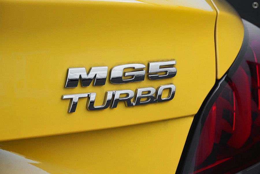 2023 MG MG5  Essence Sedan Image 26