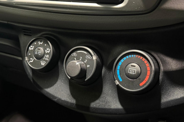 2011 Toyota Yaris NCP130R YR Hatch Image 15