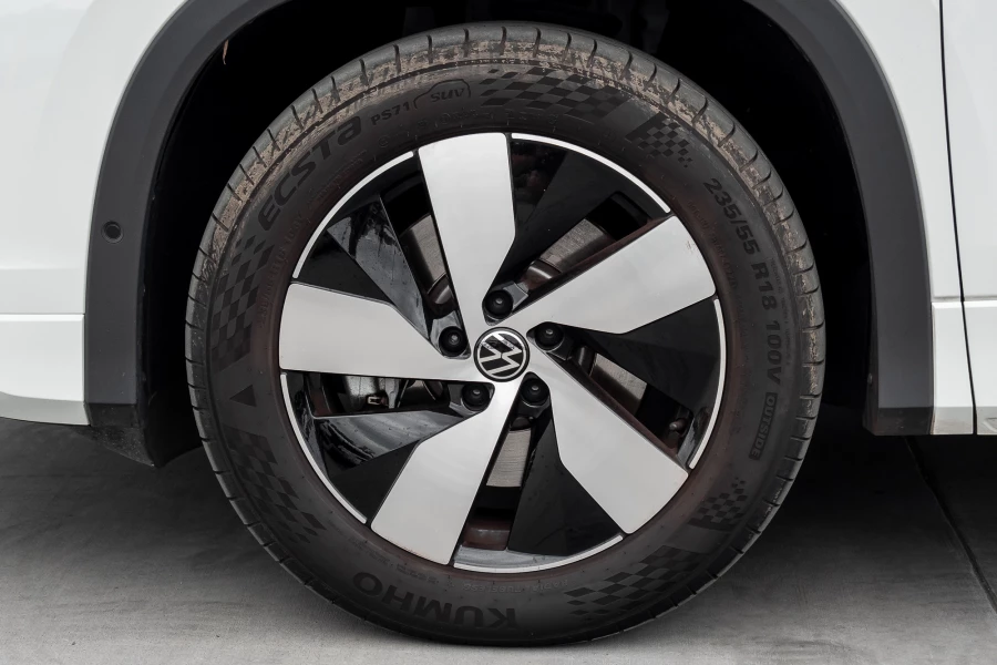 2025 Volkswagen Tayron R4 150TSI Life SUV Image 22