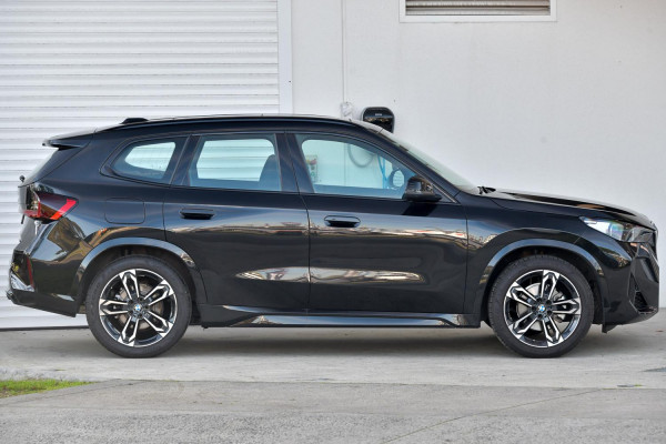 2025 BMW X1 U11 xDrive20i M Sport SUV image 3