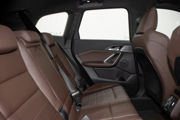 2023 BMW X1 xDrive20i M Sport SUV Image 3