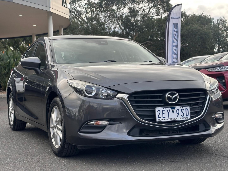 2016 Mazda 3 BM5478 Neo Hatch Image 2