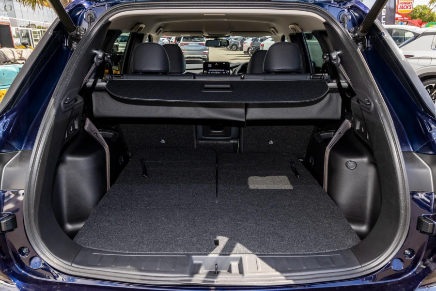 2025 MY24 Mitsubishi Outlander ZM Aspire SUV Image 11