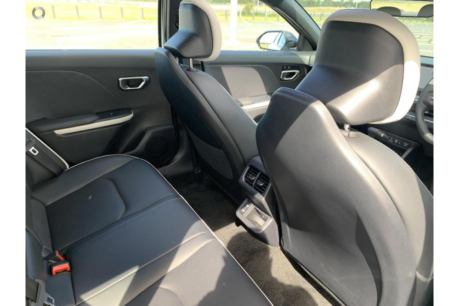2024 MY25 Kia K4 CL4m GT-Line Sedan Image 11