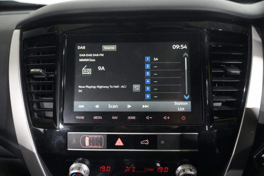 2025 Mitsubishi Pajero Sport Exceed SUV Image 21