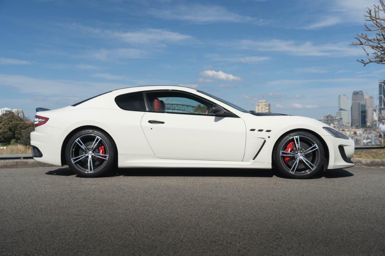 2016 Maserati Granturismo M/C Stradale Coupe Image 5