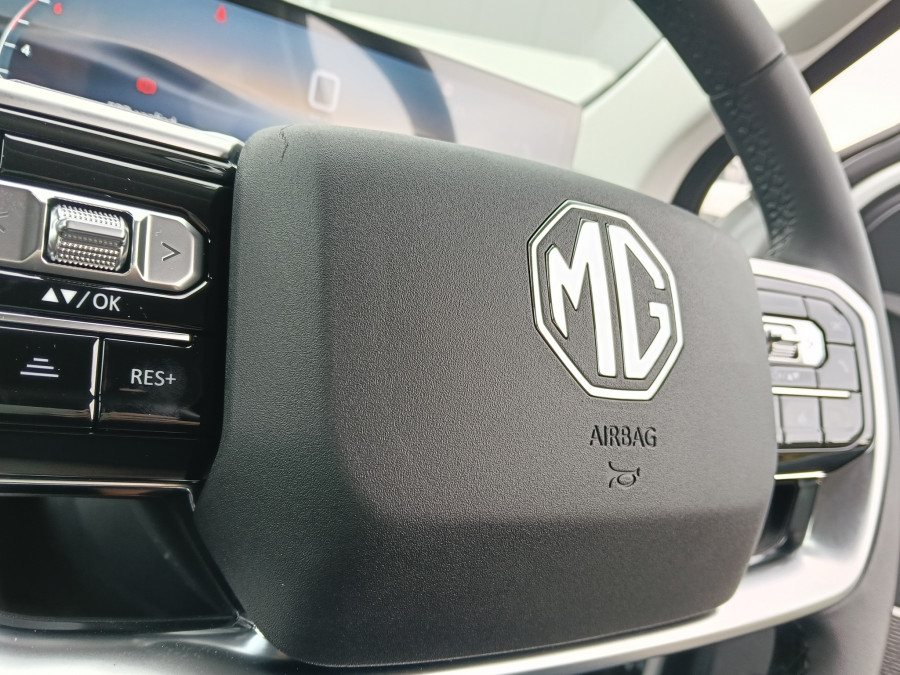 2026 MG U9 Explore Ute Image 14