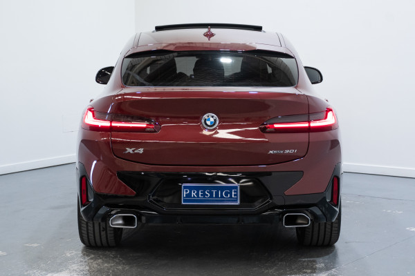 2023 BMW X4 xDrive30i M Sport SUV image 10
